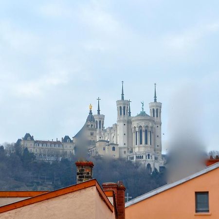 Le Secret Des Templiers Apartment Lyon Luaran gambar